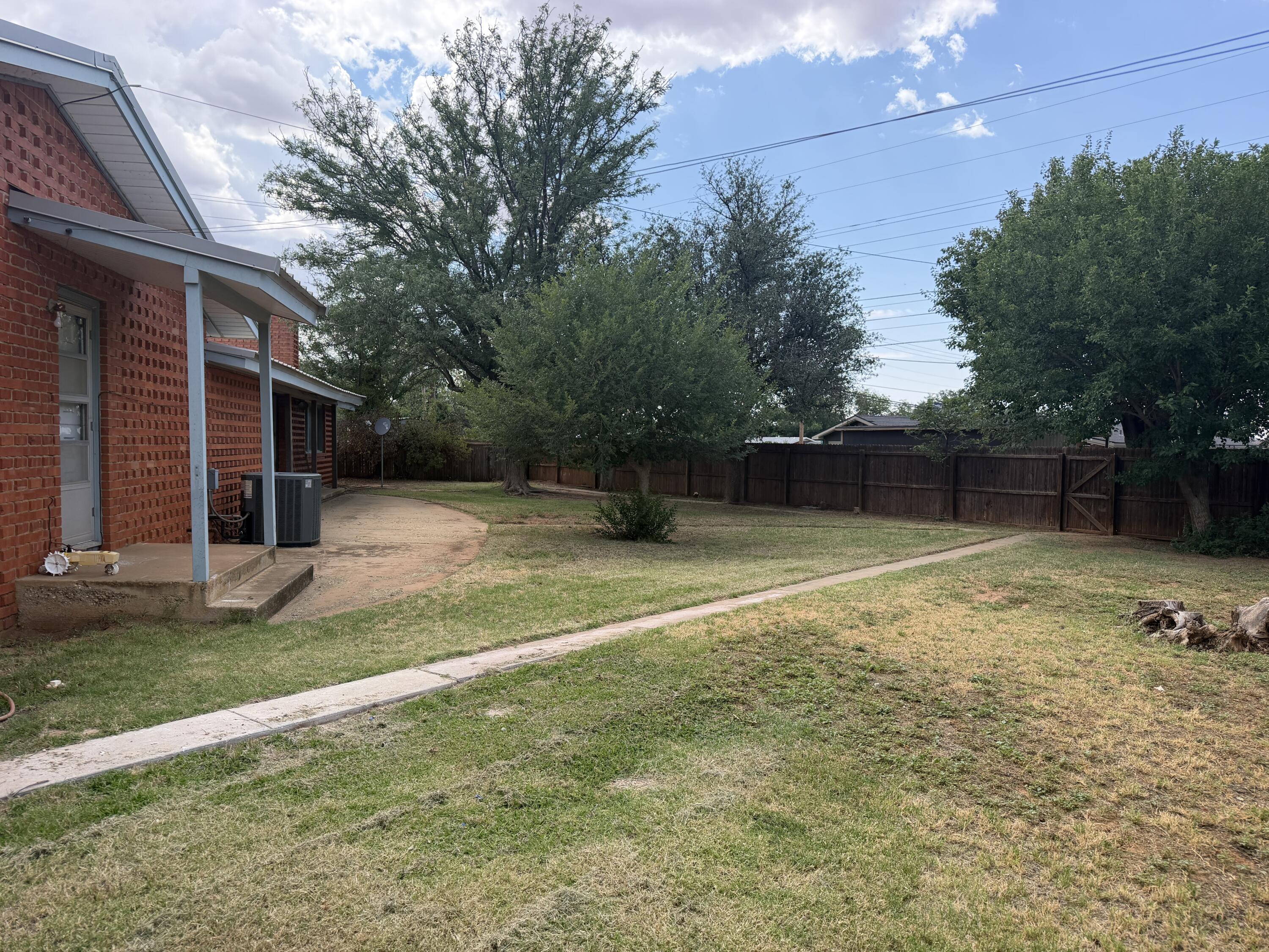308 North 20th Street Lamesa, TX 79331 - Photo 41 of 42 IMG_6142