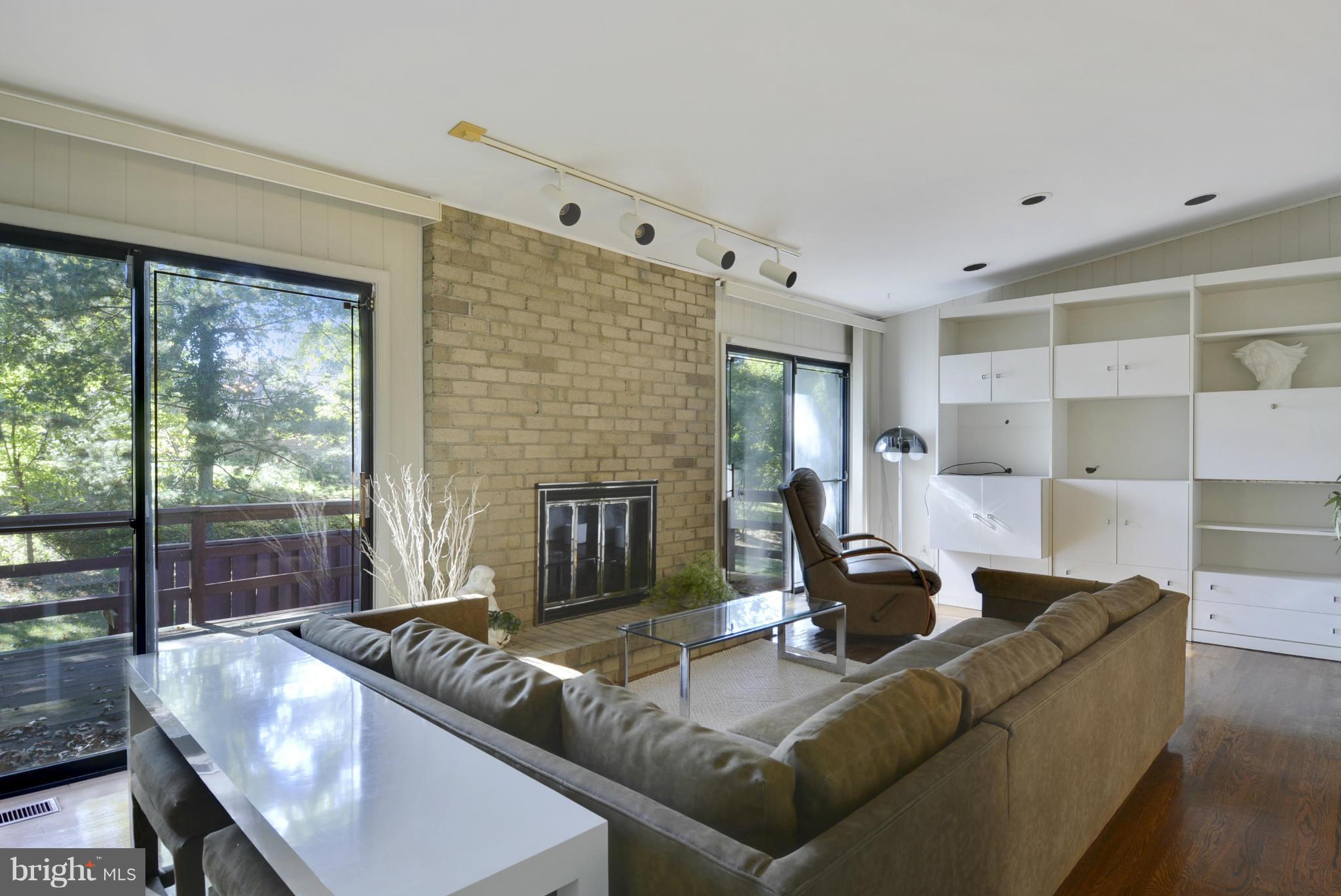 3415 Englemeade Road Pikesville, MD 21208 - Photo 14 of 30 Interior (General)