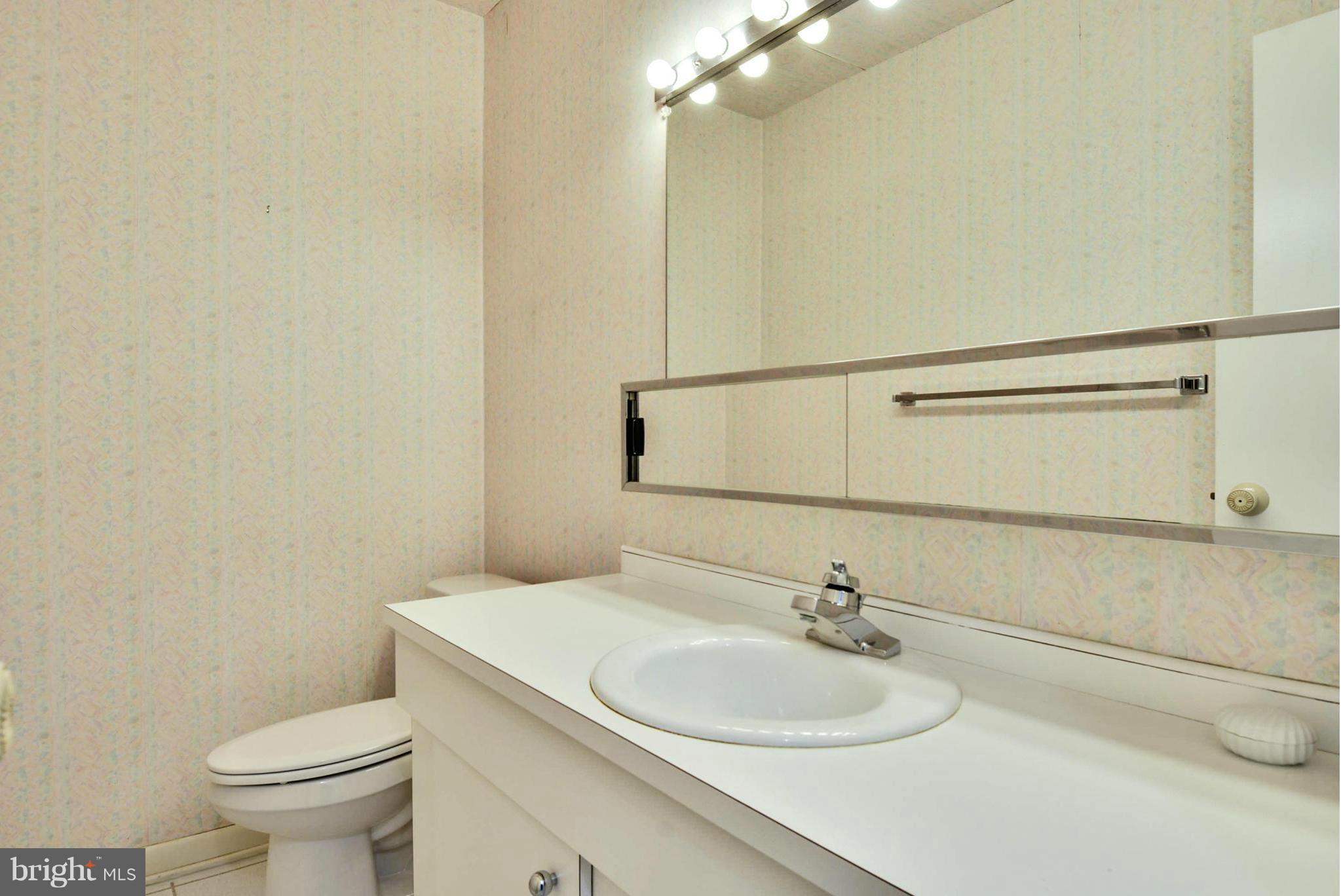 3415 Englemeade Road Pikesville, MD 21208 - Photo 15 of 30 Bath