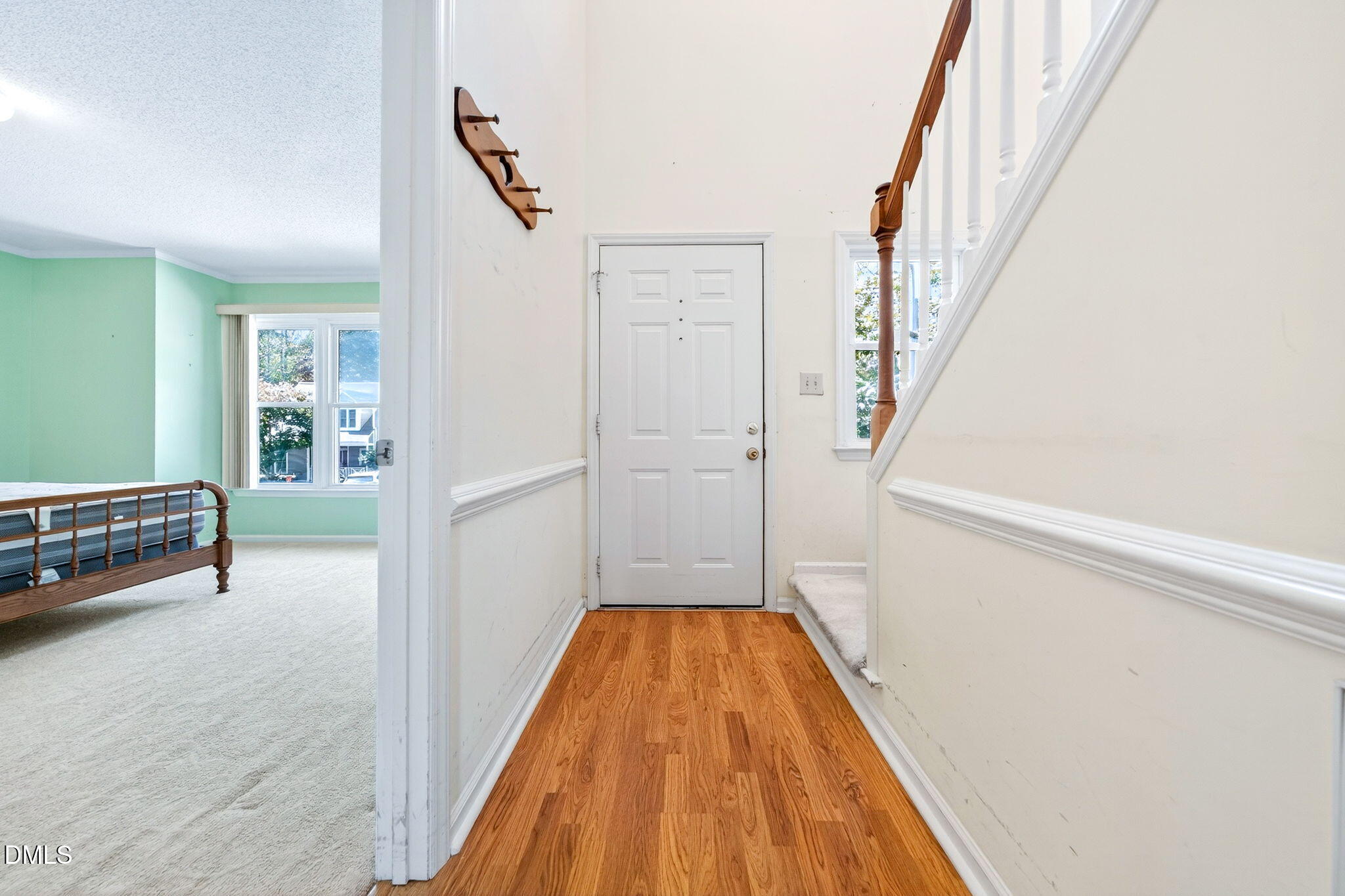 1423 Mahonia Ct, Raleigh NC 27615
