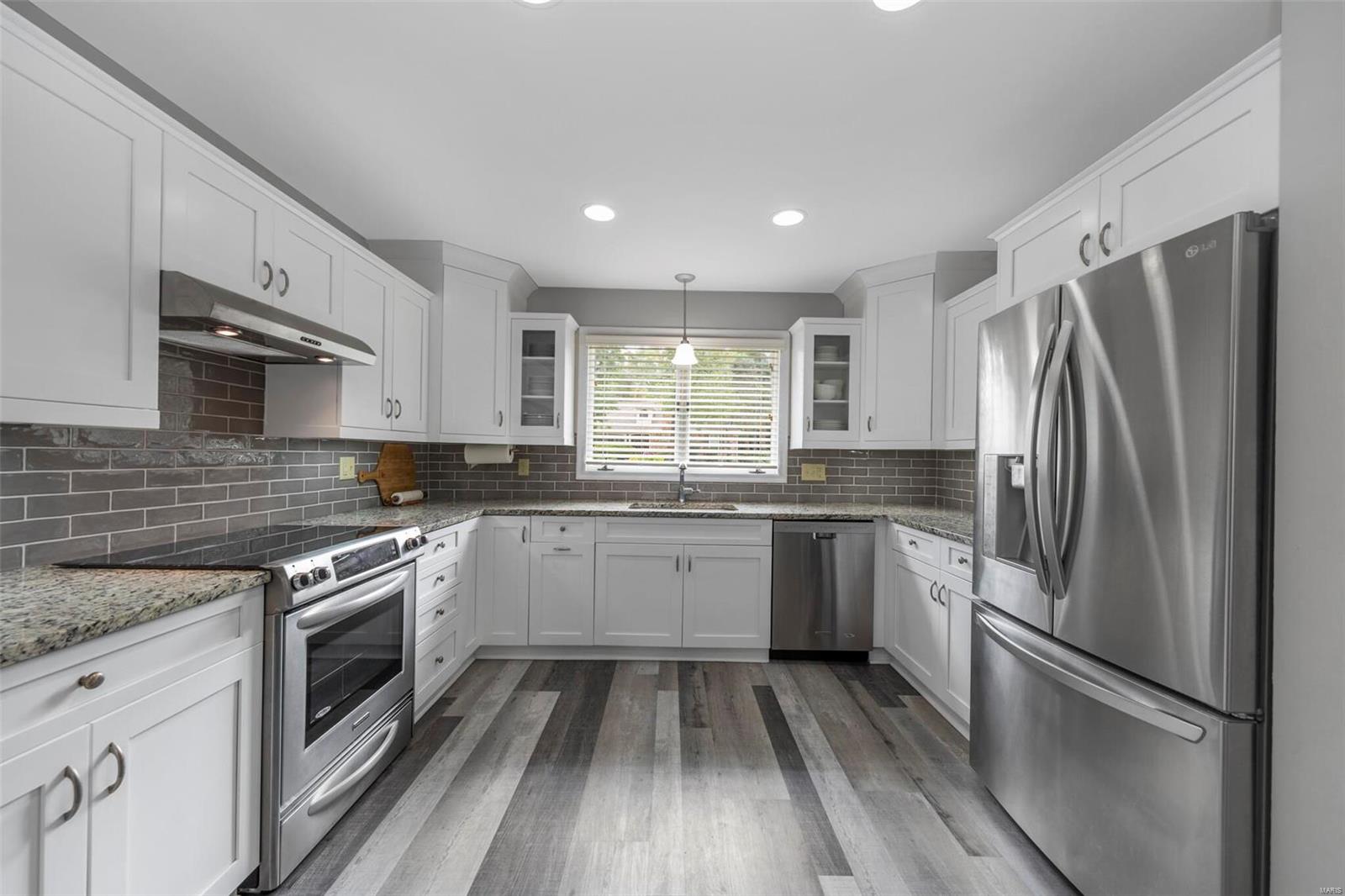 15939 Wetherburn Road Chesterfield, MO 63017 - Photo 18 of 54 Gallery Image 18
