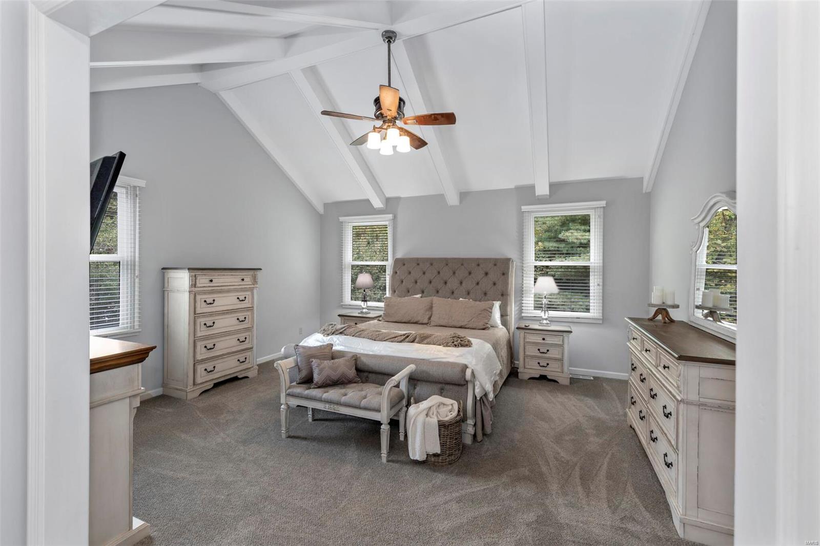 15939 Wetherburn Road Chesterfield, MO 63017 - Photo 24 of 54 Gallery Image 24
