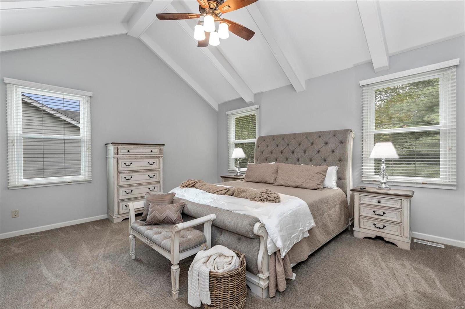 15939 Wetherburn Road Chesterfield, MO 63017 - Photo 25 of 54 Gallery Image 25