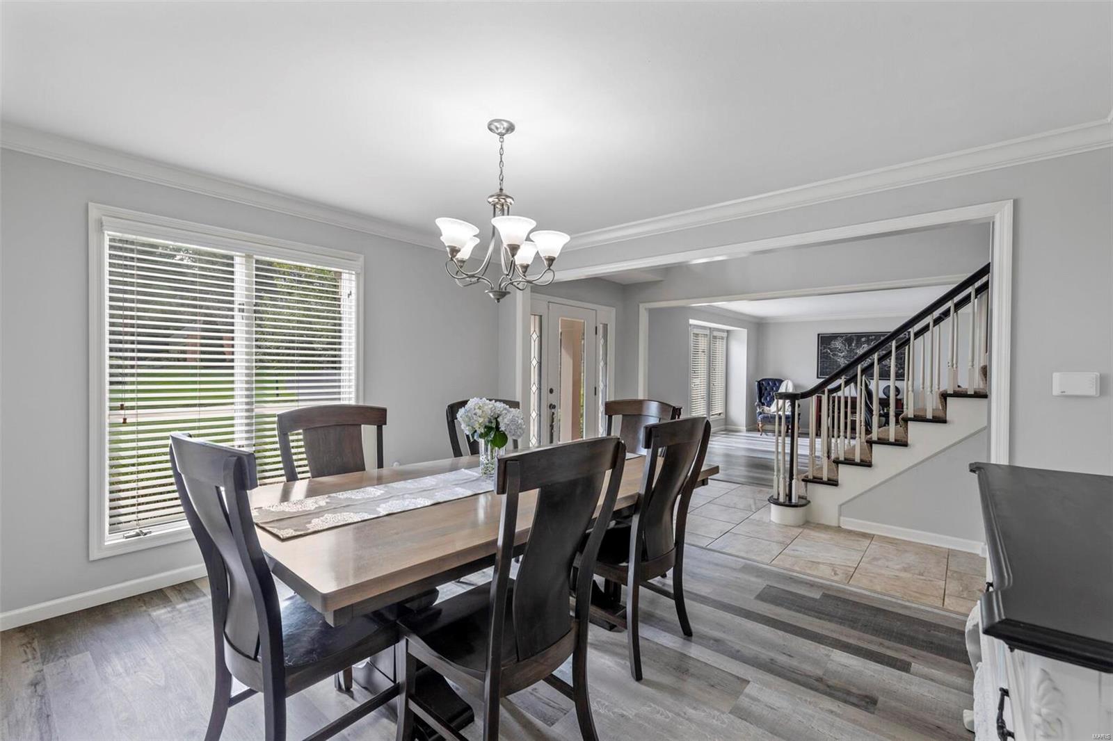 15939 Wetherburn Road Chesterfield, MO 63017 - Photo 8 of 54 Gallery Image 8