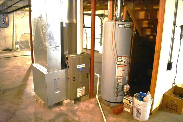 $349,900 | 515 East Sheridan Street, Maysville, MO 64469