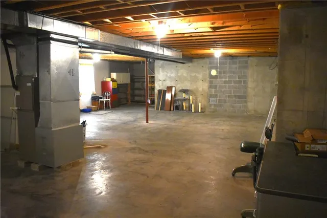 $349,900 | 515 East Sheridan Street, Maysville, MO 64469