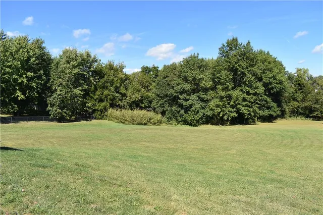 $349,900 | 515 East Sheridan Street, Maysville, MO 64469