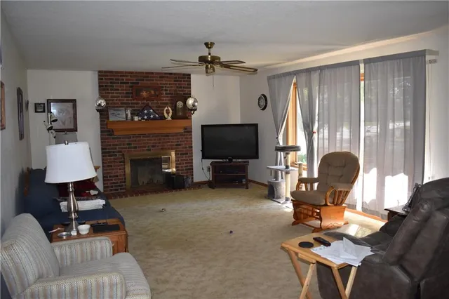 $349,900 | 515 East Sheridan Street, Maysville, MO 64469