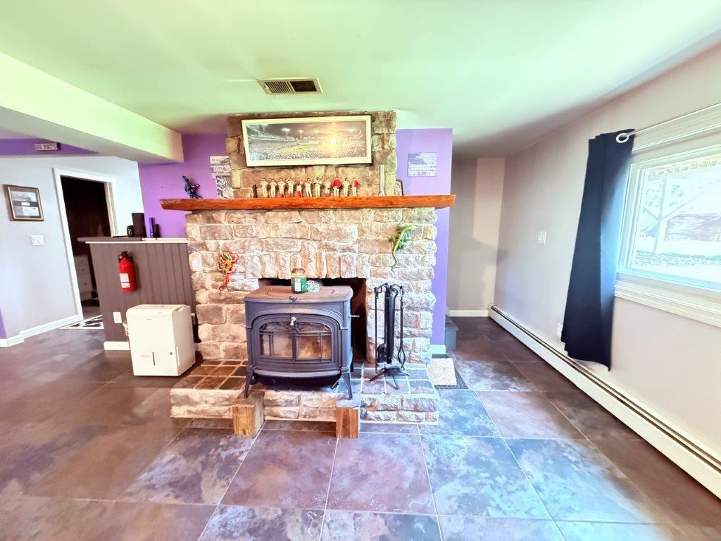 33 Bruce Road Canaan, NH 03741 - Photo 4 of 54