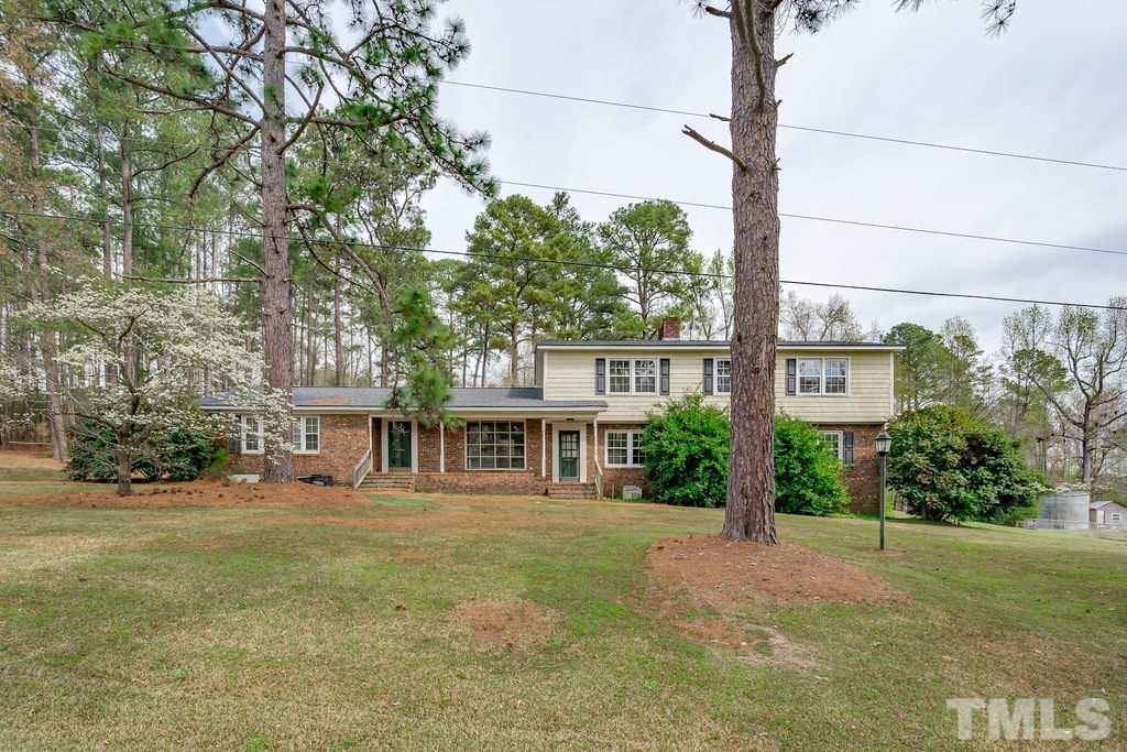4185 Old Stage Road South Erwin, NC 28339 - Photo 2 of 19 Gallery Image 2