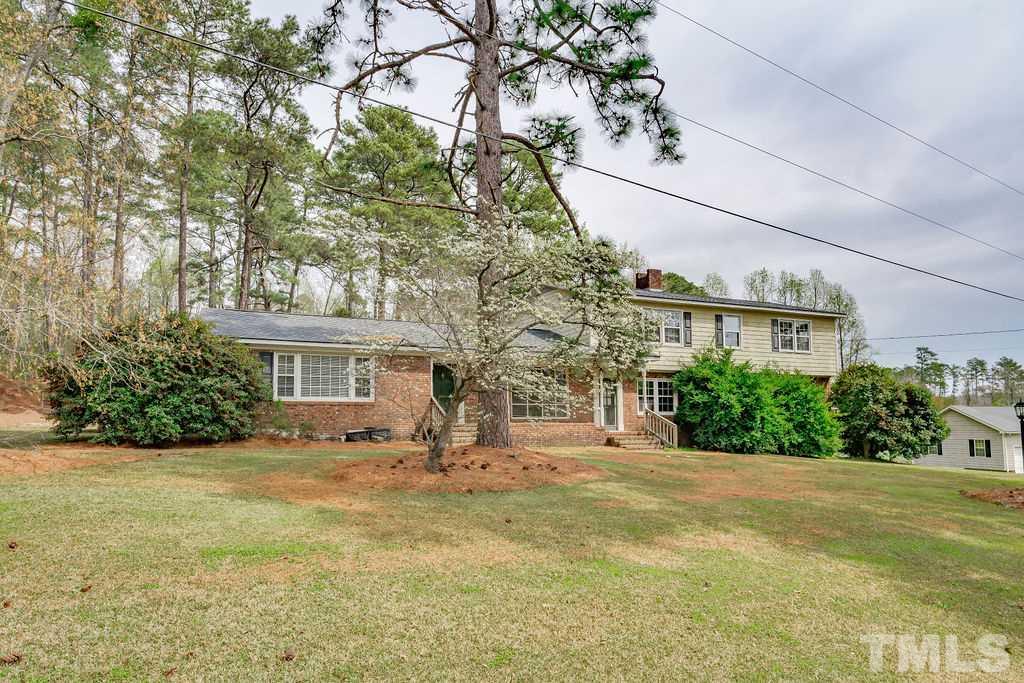 4185 Old Stage Road South Erwin, NC 28339 - Photo 3 of 19 Gallery Image 3