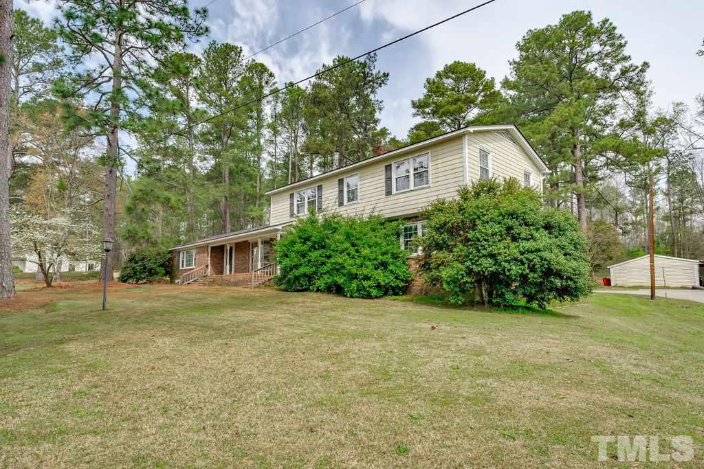 4185 Old Stage Road South Erwin, NC 28339 - Photo 4 of 19 Gallery Image 4