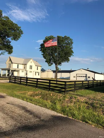 $729,900 | 4301 Lower Mt Vernon Road, Mount Vernon, IN 47620