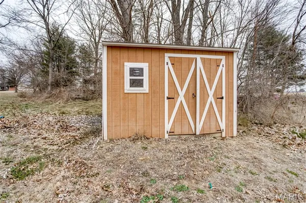 $244,000 | 1140 Brooklane Drive, Carrollton, IL 62016