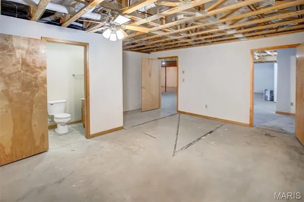 $244,000 | 1140 Brooklane Drive, Carrollton, IL 62016