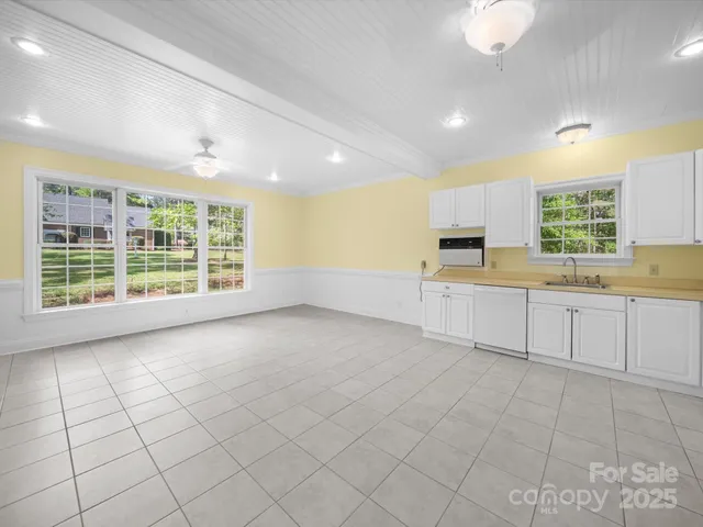 $760,000 | 216 Anderson Street, Pageland, SC 29728