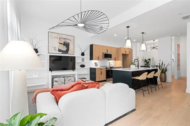 $749,000 | 567 Ponce De Leon Avenue Northeast, Unit 614, Atlanta, GA 30308