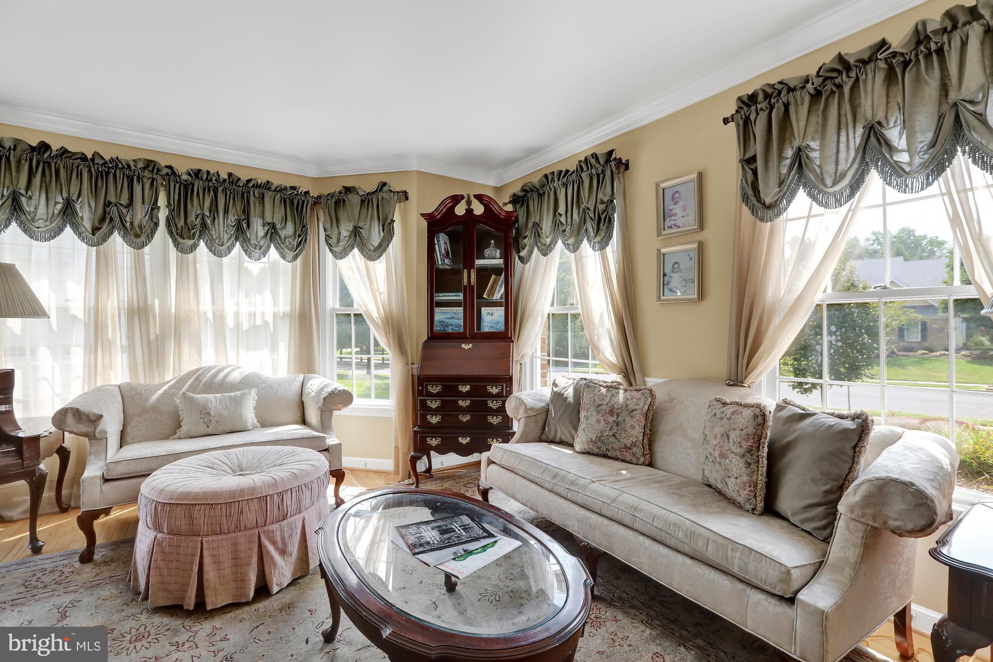 1602 Fairfield Road Yardley, PA 19067 - Photo 5 of 28 Gallery Image 5