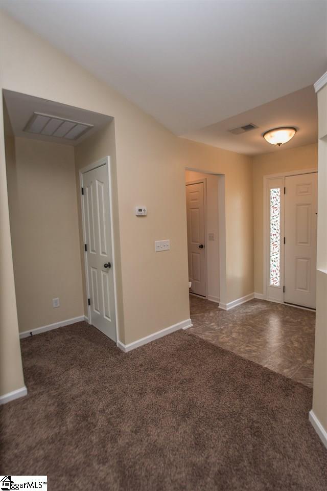 396 Riverdale Road Simpsonville, SC 29680 - Photo 3 of 36 Gallery Image 3