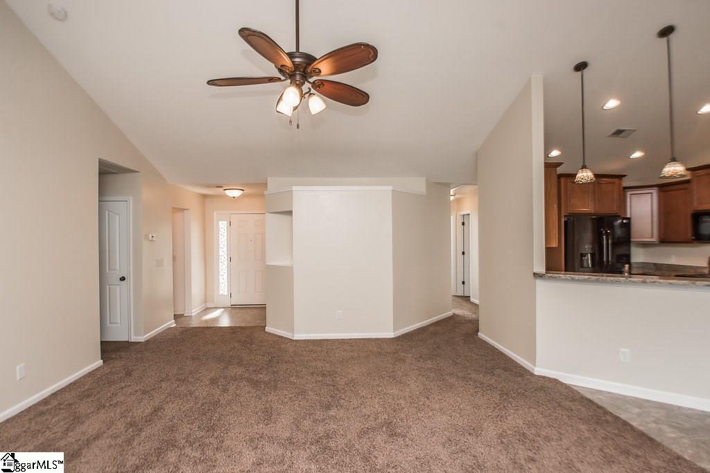 396 Riverdale Road Simpsonville, SC 29680 - Photo 6 of 36 Gallery Image 6