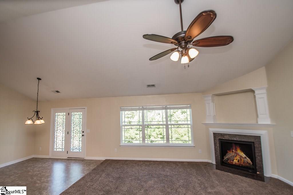 396 Riverdale Road Simpsonville, SC 29680 - Photo 7 of 36 Gallery Image 7