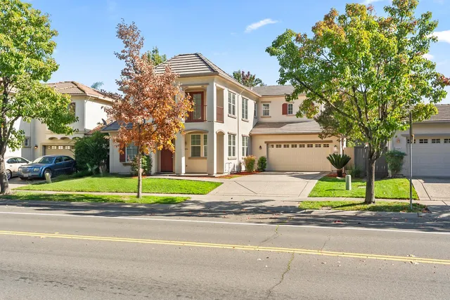 $577,000 | 4886 Westlake Parkway, Sacramento, CA 95835