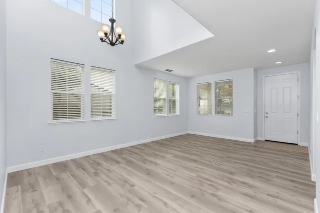 $577,000 | 4886 Westlake Parkway, Sacramento, CA 95835