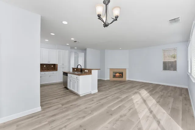 $577,000 | 4886 Westlake Parkway, Sacramento, CA 95835