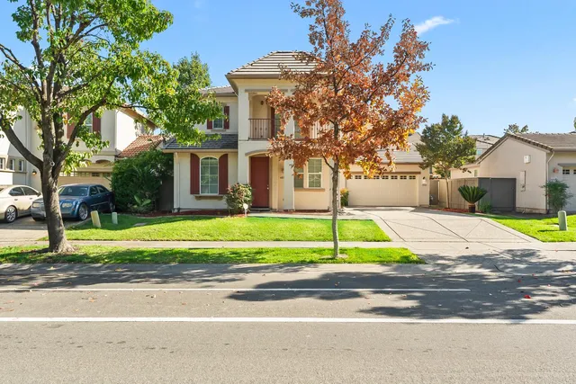 $577,000 | 4886 Westlake Parkway, Sacramento, CA 95835