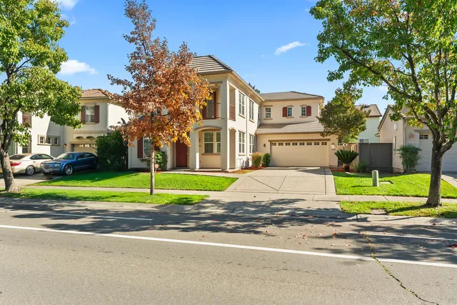 $577,000 | 4886 Westlake Parkway, Sacramento, CA 95835