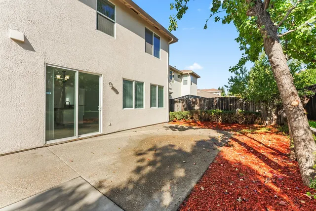 $577,000 | 4886 Westlake Parkway, Sacramento, CA 95835