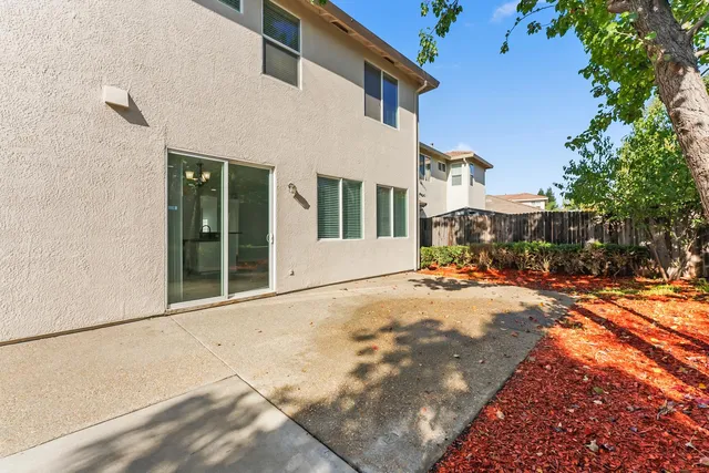 $577,000 | 4886 Westlake Parkway, Sacramento, CA 95835