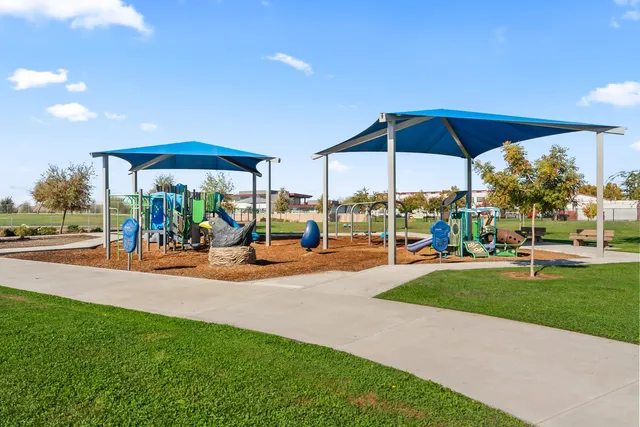 $577,000 | 4886 Westlake Parkway, Sacramento, CA 95835