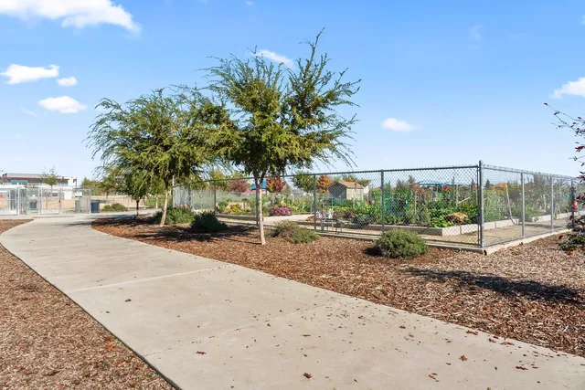 $577,000 | 4886 Westlake Parkway, Sacramento, CA 95835