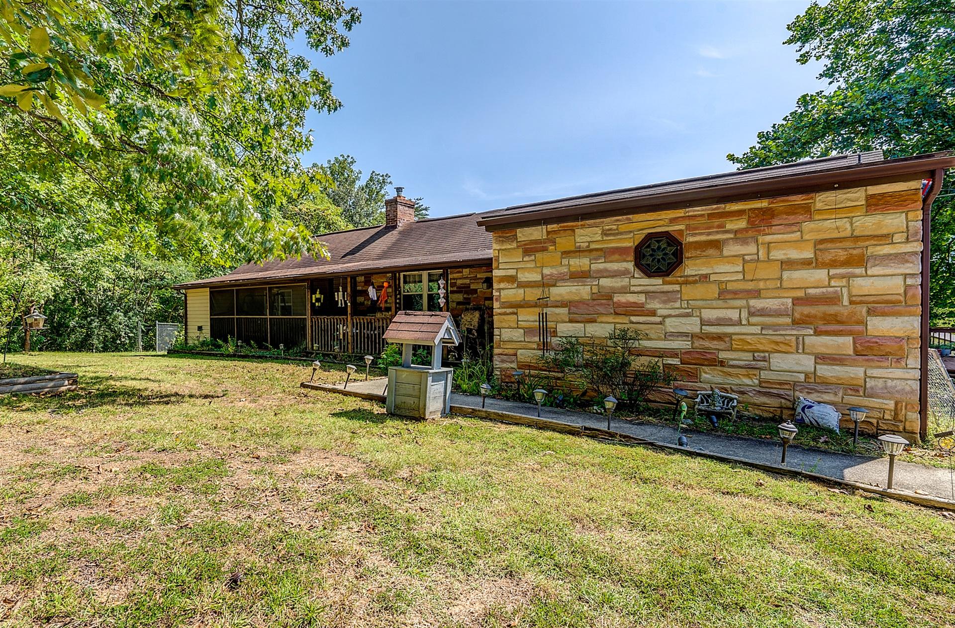 3970 Carterdell Road Salem, VA 24153 - Photo 1 of 22 01-DSC00111-3_2-3_3-3_4-3_5-3