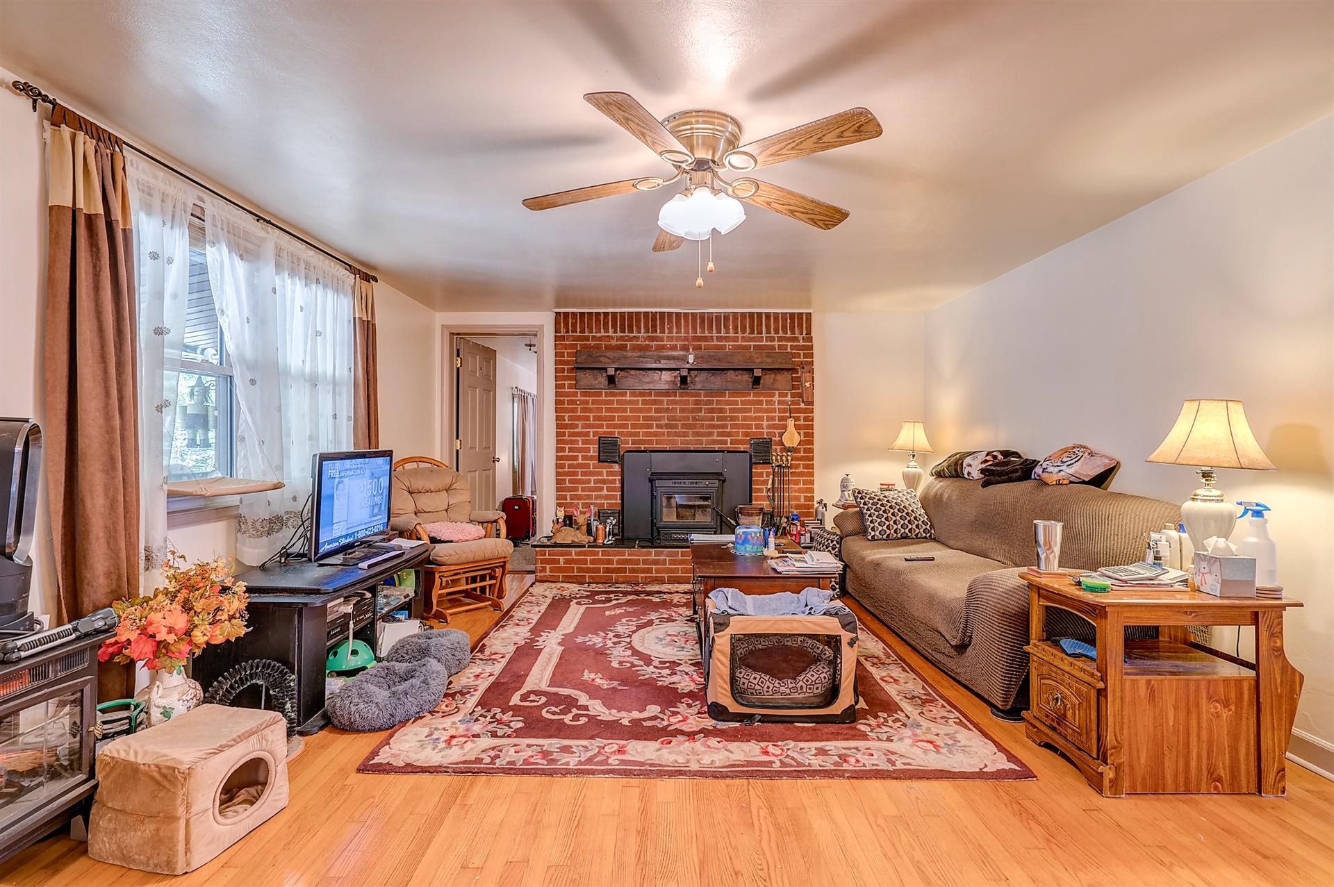 3970 Carterdell Road Salem, VA 24153 - Photo 3 of 22 03-DSC00006-3_07-3_08-3_09-3_10-3
