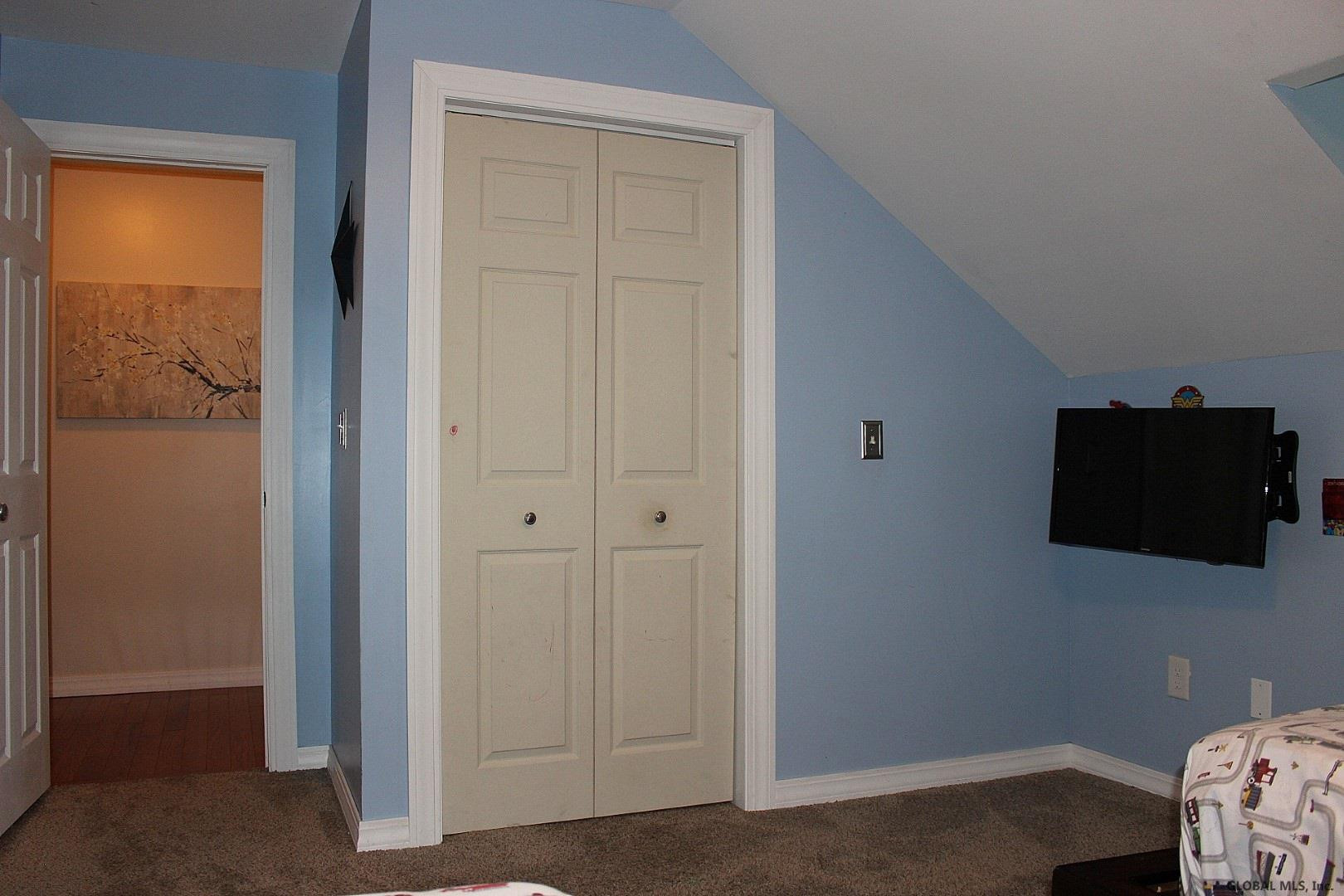 2035 Caldicott Road Rotterdam, NY 12303 - Photo 24 of 44 Photo 24