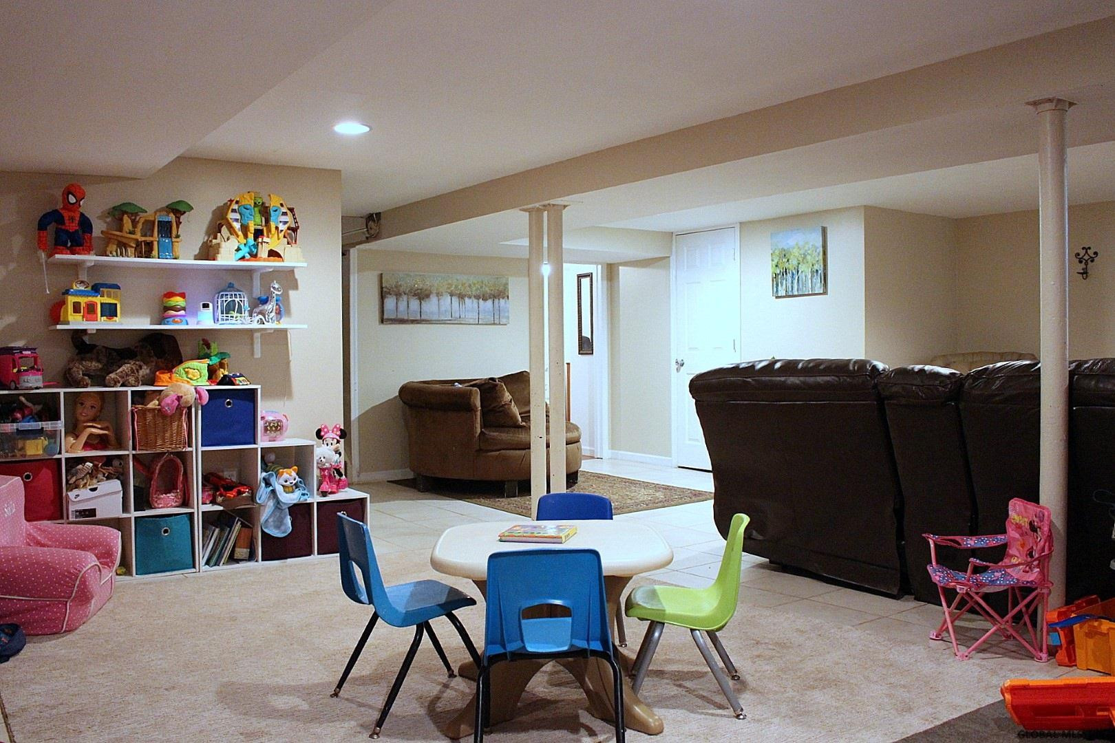 2035 Caldicott Road Rotterdam, NY 12303 - Photo 30 of 44 Photo 30