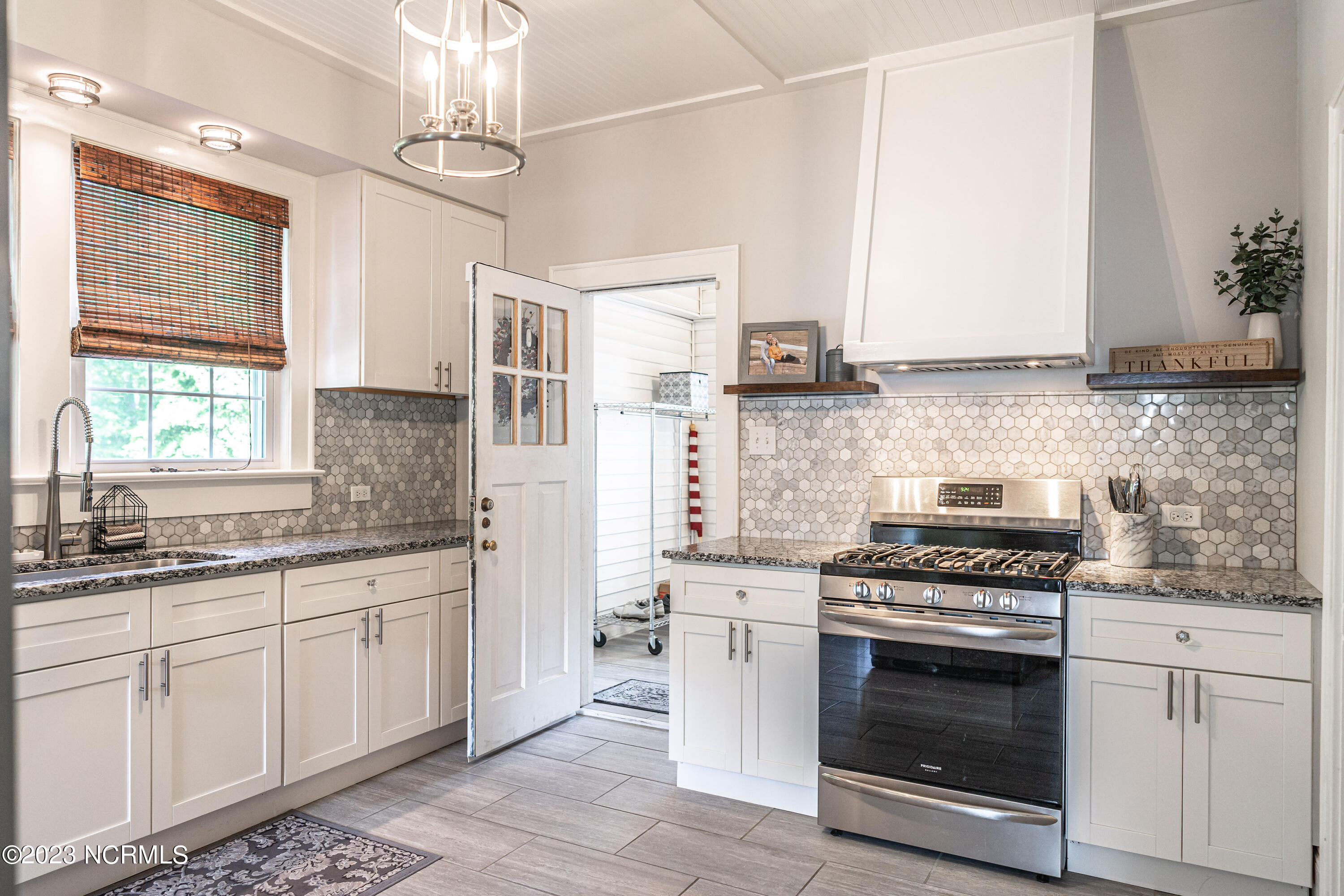 2107 Fayetteville Road Rockingham, NC 28379 - Photo 8 of 72 DSC08035