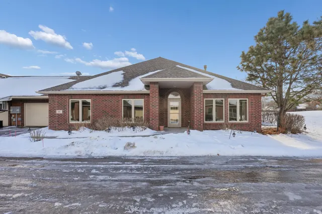 $529,900 | 85 Deerwood Court, Hudson, WI 54016