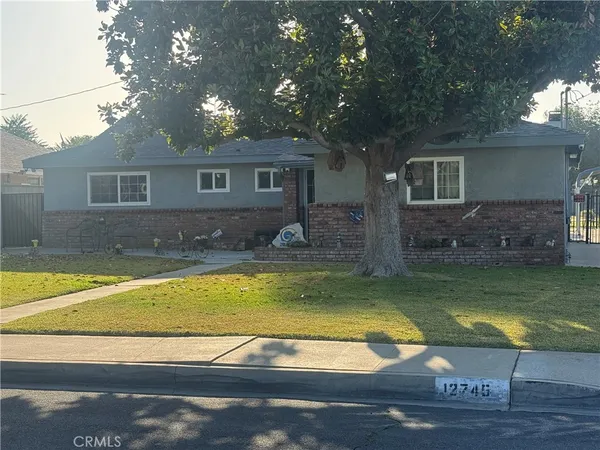 $1,000,050 | 12745 Oaks Avenue, Chino, CA 91710