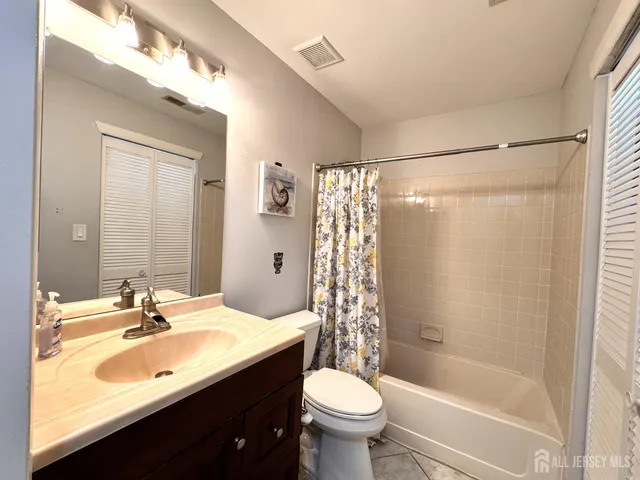 $419,900 | 5220 Ravens Crest Drive, Unit 5220, Plainsboro, NJ 08536