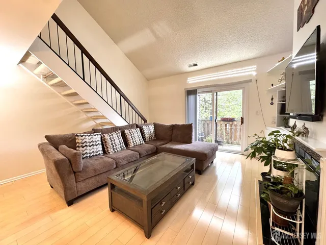 $419,900 | 5220 Ravens Crest Drive, Unit 5220, Plainsboro, NJ 08536