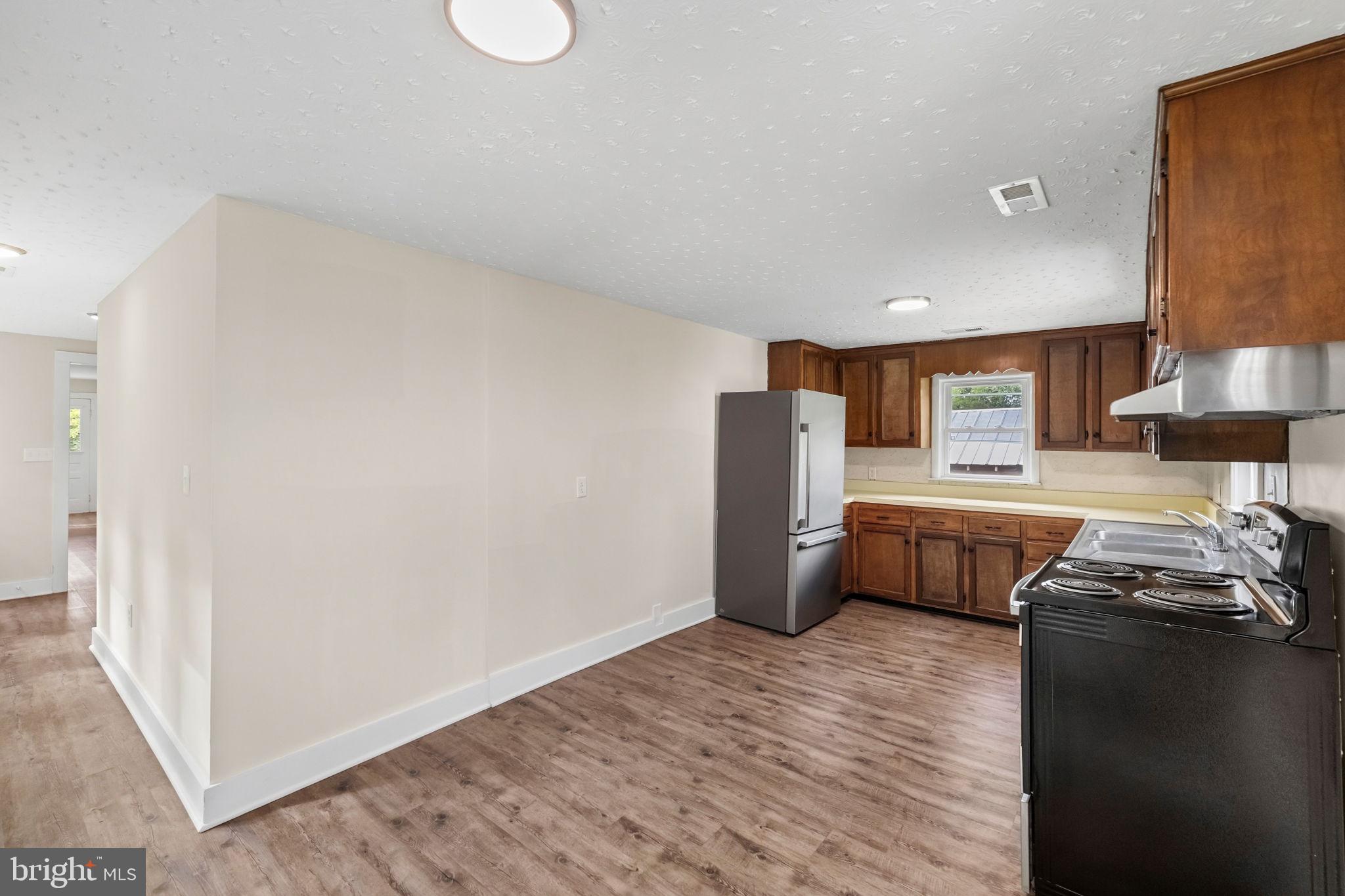 1457 Caledon Road King George, VA 22485 - Photo 12 of 39 Gallery Image 12