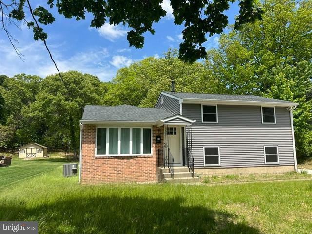 447 Ellis Avenue Lawnside, NJ 08045 - Photo 3 of 27