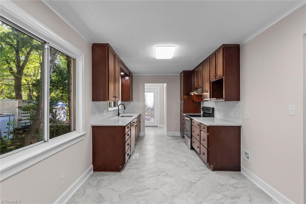 1023 Cliff Road Asheboro, NC 27203 - Photo 11 of 35 Gallery Image 11