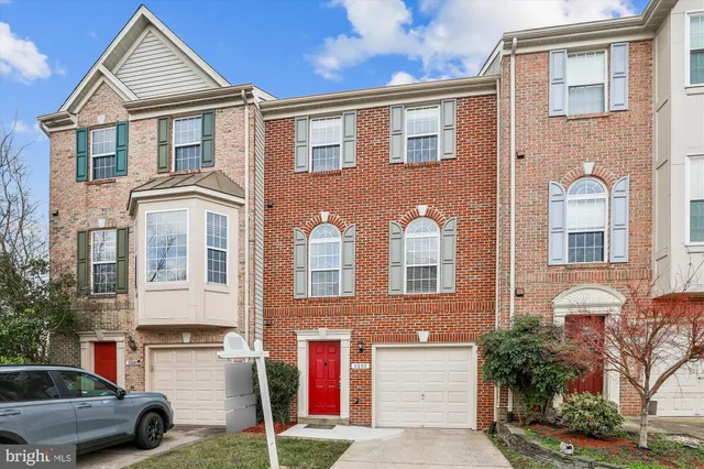 $2,980 | 5503 Sacramento Mews Place, Alexandria, VA 22309