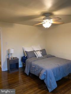 3004 Heather Road Folcroft, PA 19032 - Photo 12 of 21 Bedroom 1 with Hardwood Floors