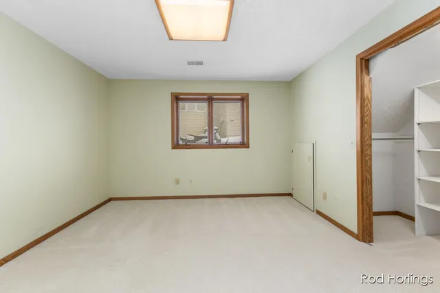 $438,000 | 6977 Pinehurst Lane Northeast, Rockford, MI 49341