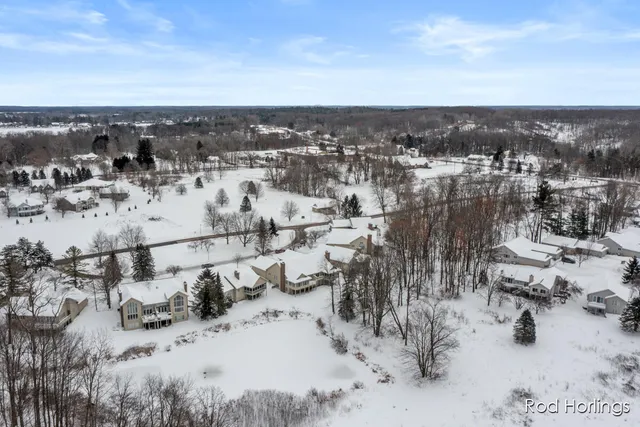 $438,000 | 6977 Pinehurst Lane Northeast, Rockford, MI 49341